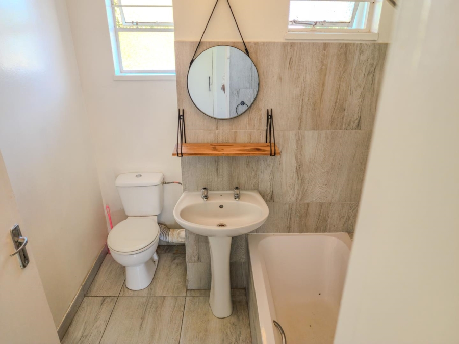 2 Bedroom Property for Sale in Rembrandt Park Gauteng