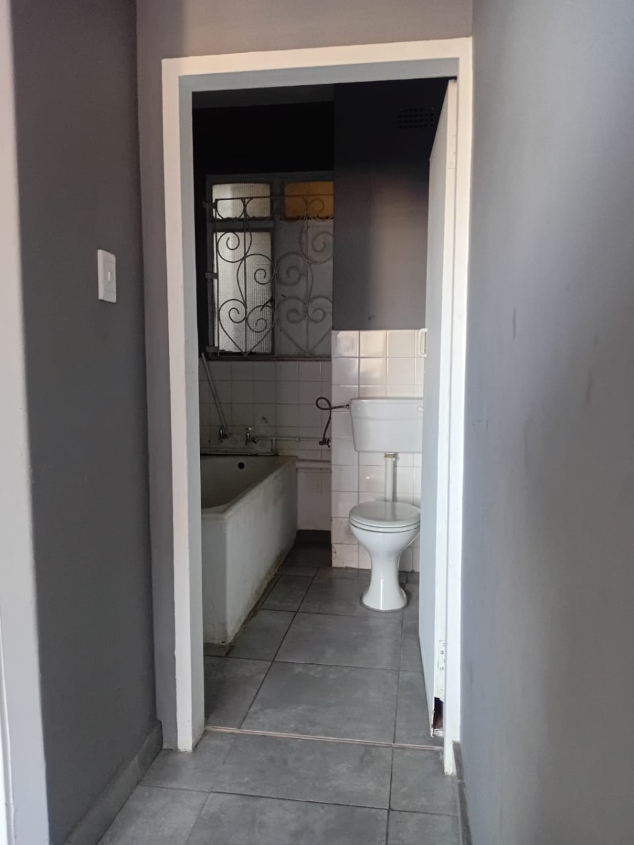 To Let 0 Bedroom Property for Rent in Johannesburg Central Gauteng