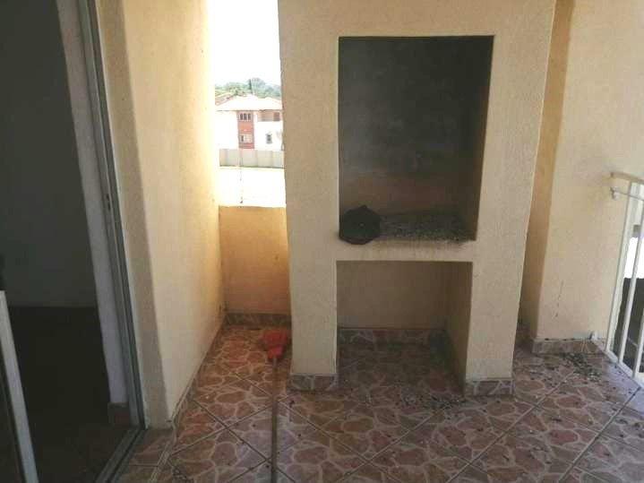 2 Bedroom Property for Sale in Rensburg Gauteng