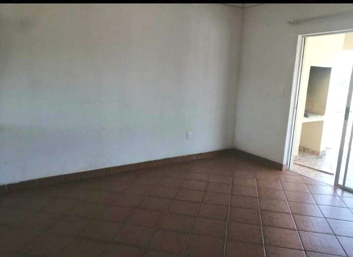 2 Bedroom Property for Sale in Rensburg Gauteng