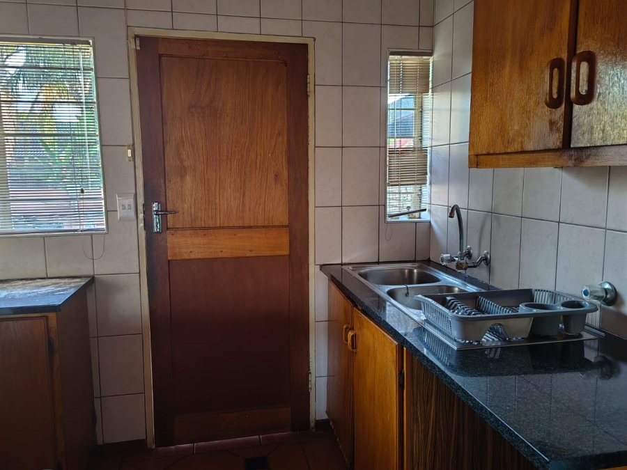 2 Bedroom Property for Sale in The Orchards Gauteng