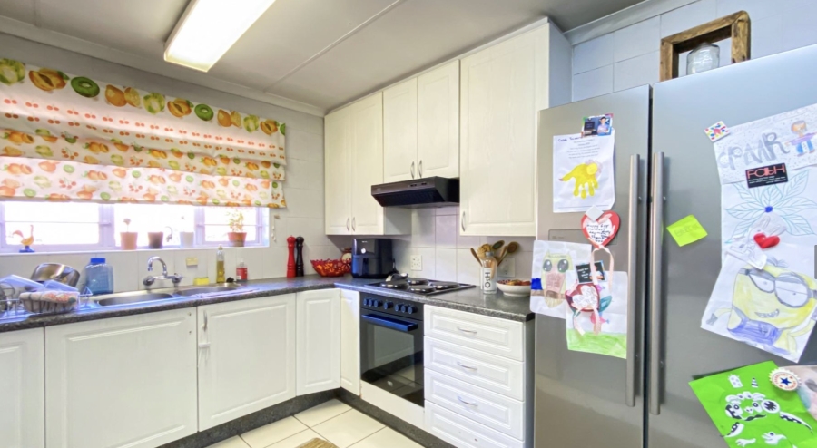 3 Bedroom Property for Sale in Ferndale Gauteng