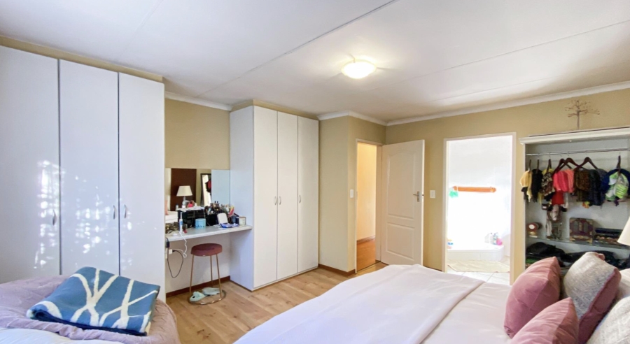 3 Bedroom Property for Sale in Ferndale Gauteng