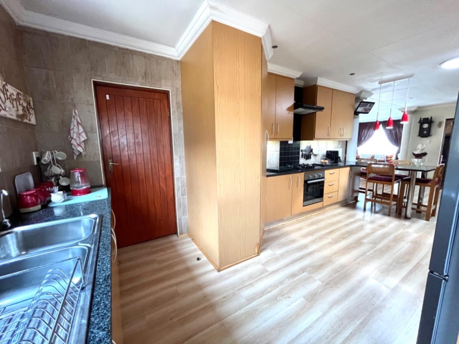 3 Bedroom Property for Sale in Riversdale Gauteng