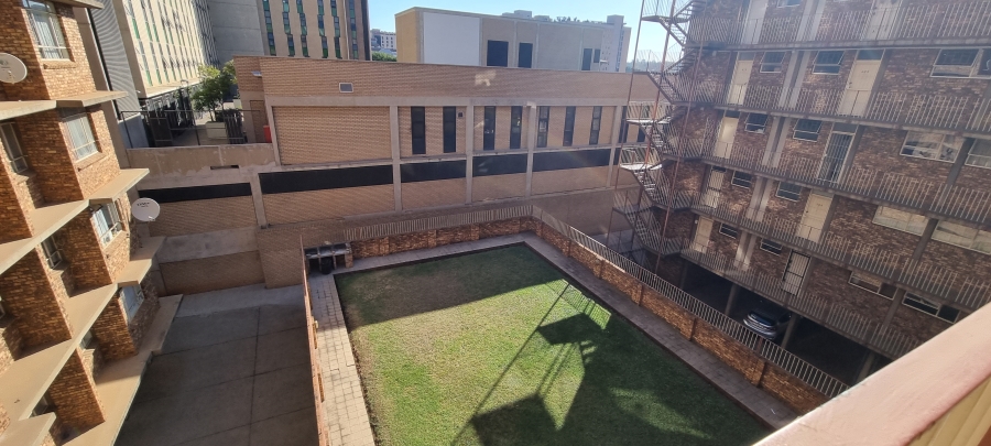 2 Bedroom Property for Sale in Hatfield Gauteng