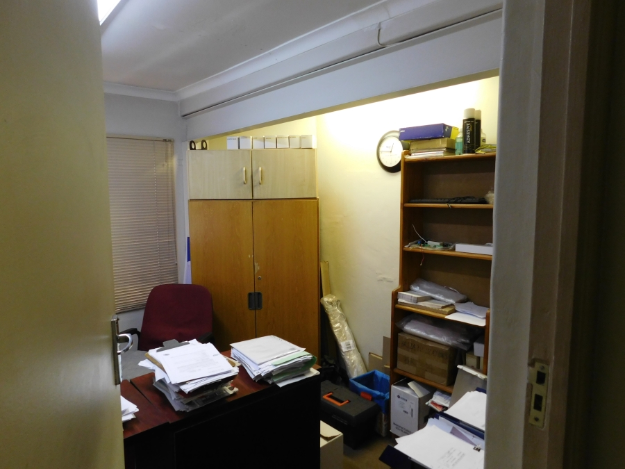 7 Bedroom Property for Sale in Riviera Gauteng