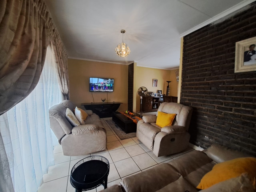 3 Bedroom Property for Sale in Arcon Park Gauteng