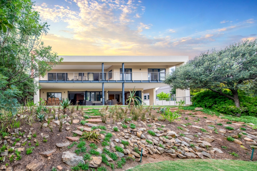 4 Bedroom Property for Sale in Waterfall Country Estate Gauteng