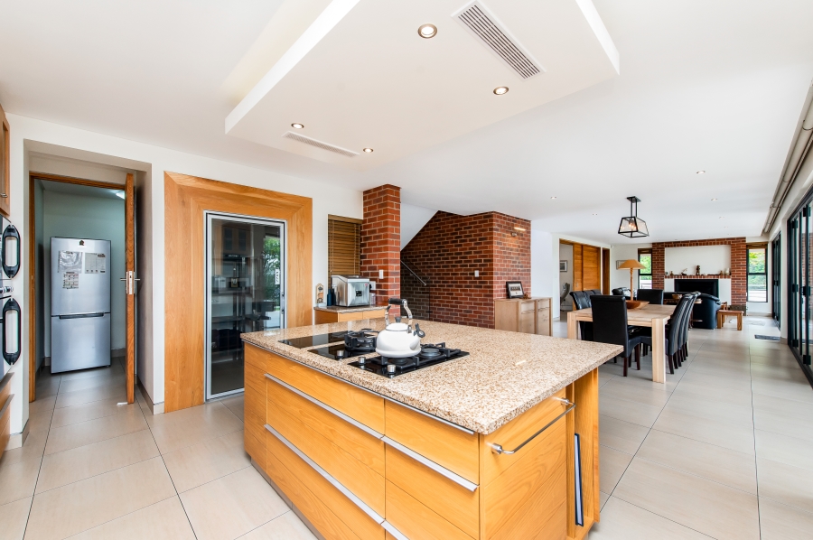 4 Bedroom Property for Sale in Waterfall Country Estate Gauteng
