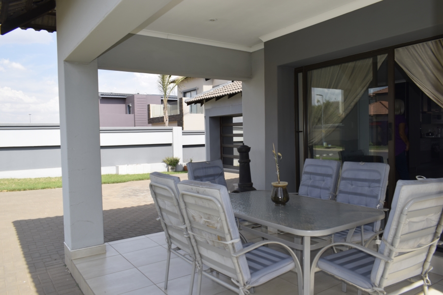 3 Bedroom Property for Sale in Helderwyk Gauteng