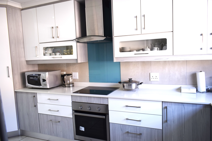 3 Bedroom Property for Sale in Helderwyk Gauteng