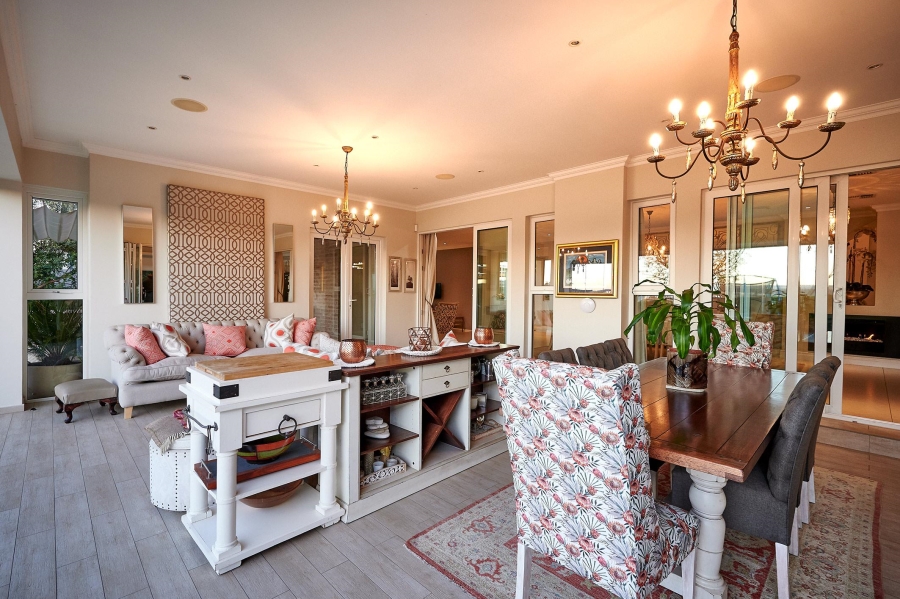 5 Bedroom Property for Sale in Waterfall Country Estate Gauteng