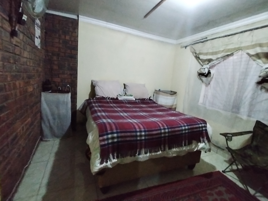 3 Bedroom Property for Sale in Etwatwa Gauteng