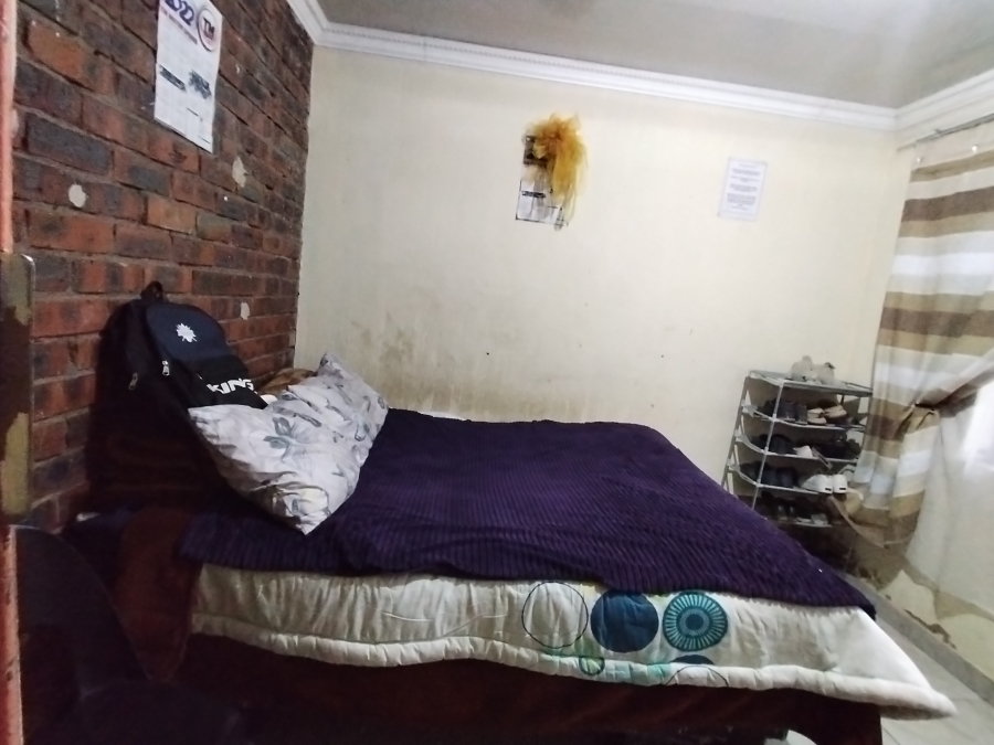 3 Bedroom Property for Sale in Etwatwa Gauteng