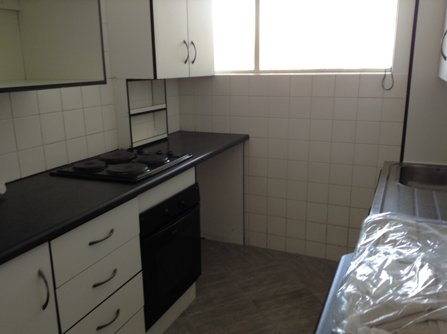 2 Bedroom Property for Sale in Denlee Gauteng