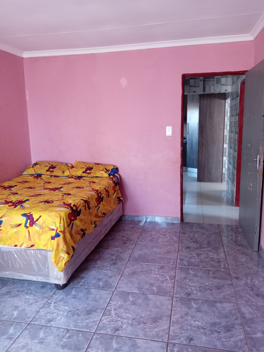 2 Bedroom Property for Sale in Orange Farm Gauteng