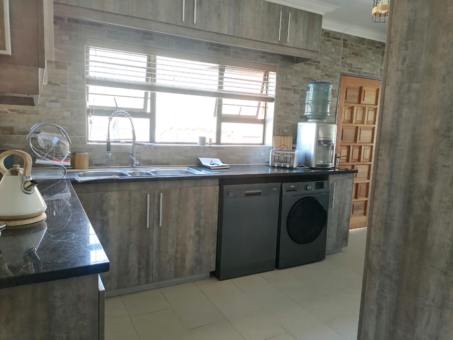 3 Bedroom Property for Sale in Minnebron Gauteng