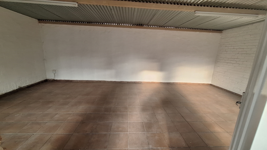 To Let commercial Property for Rent in Meyerton Central Gauteng