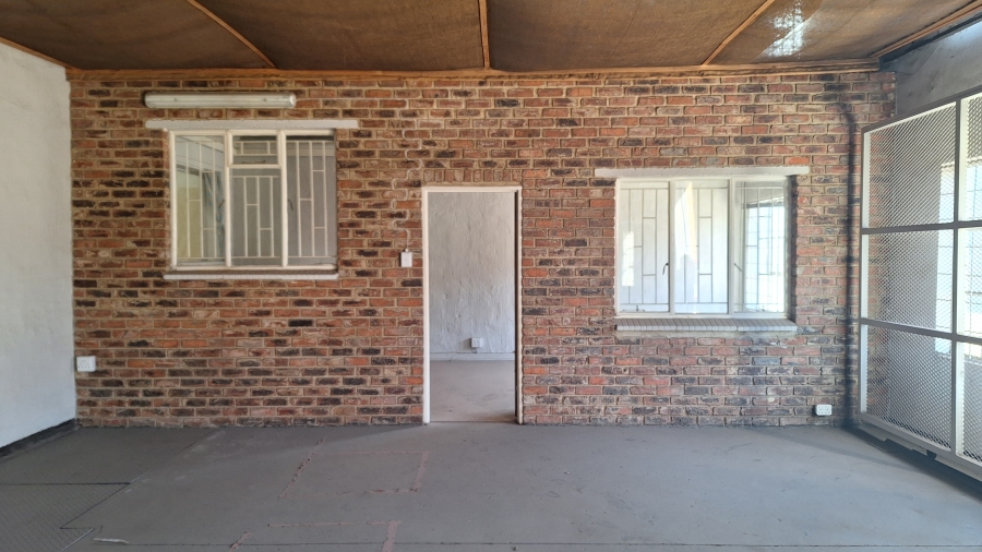 To Let commercial Property for Rent in Meyerton Central Gauteng
