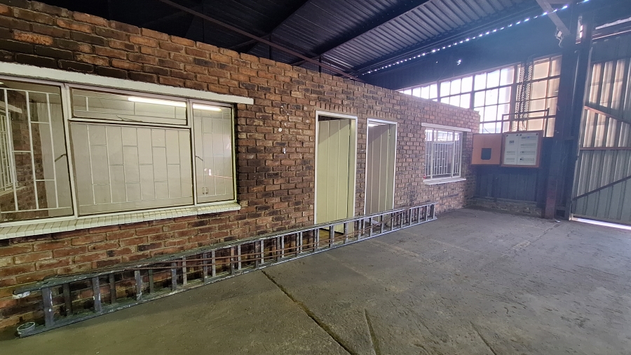 To Let commercial Property for Rent in Meyerton Central Gauteng