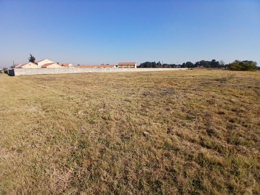 0 Bedroom Property for Sale in Kookrus Gauteng