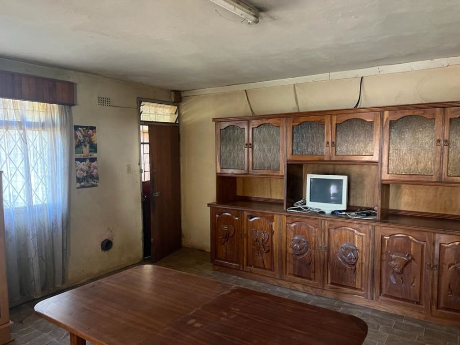 5 Bedroom Property for Sale in Althea AH Gauteng