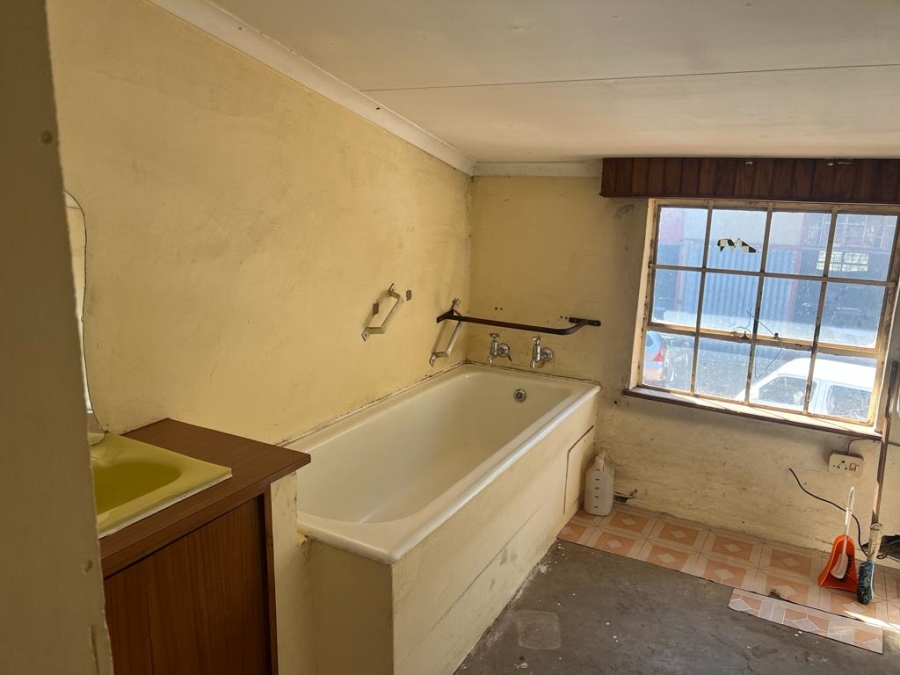 5 Bedroom Property for Sale in Althea AH Gauteng