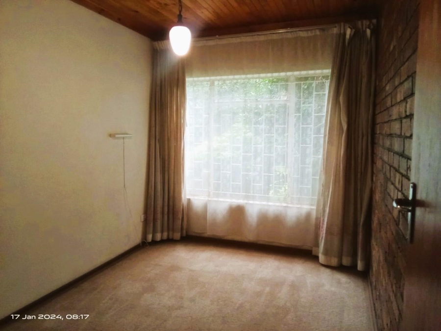 5 Bedroom Property for Sale in Ferryvale Gauteng