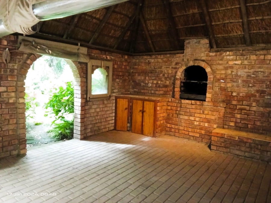 5 Bedroom Property for Sale in Ferryvale Gauteng