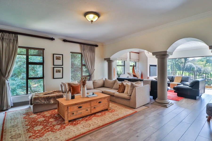 5 Bedroom Property for Sale in Waterkloof Gauteng