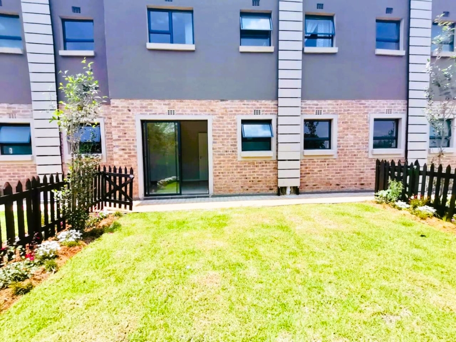 2 Bedroom Property for Sale in Kenleaf Gauteng