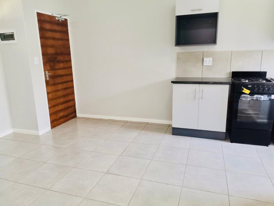 2 Bedroom Property for Sale in Kenleaf Gauteng