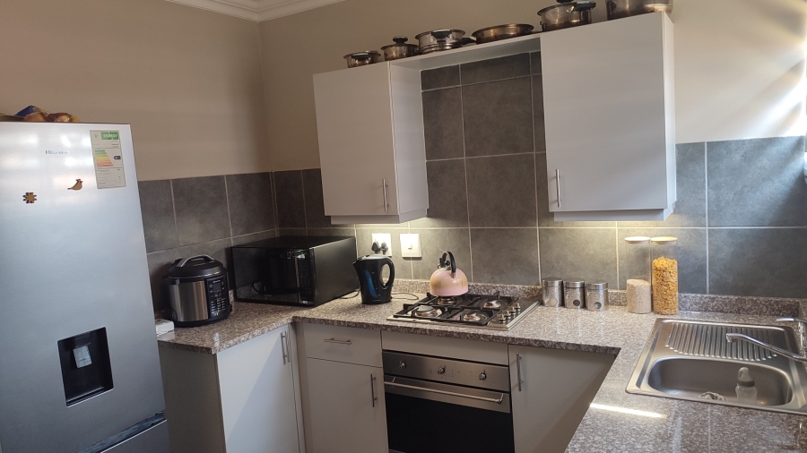 3 Bedroom Property for Sale in South Hills Gauteng