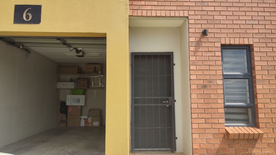 3 Bedroom Property for Sale in South Hills Gauteng