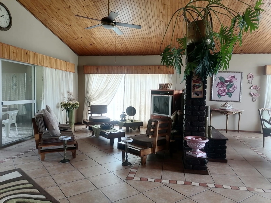 4 Bedroom Property for Sale in Spaarwater Gauteng