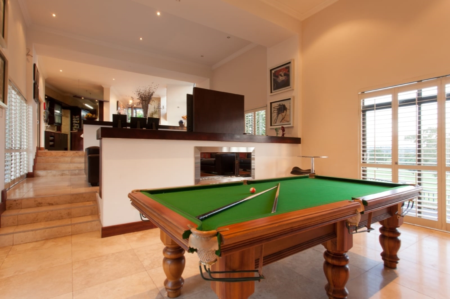 5 Bedroom Property for Sale in Waterkloof Ridge Gauteng