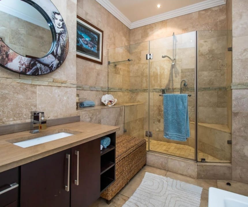 5 Bedroom Property for Sale in Waterkloof Ridge Gauteng