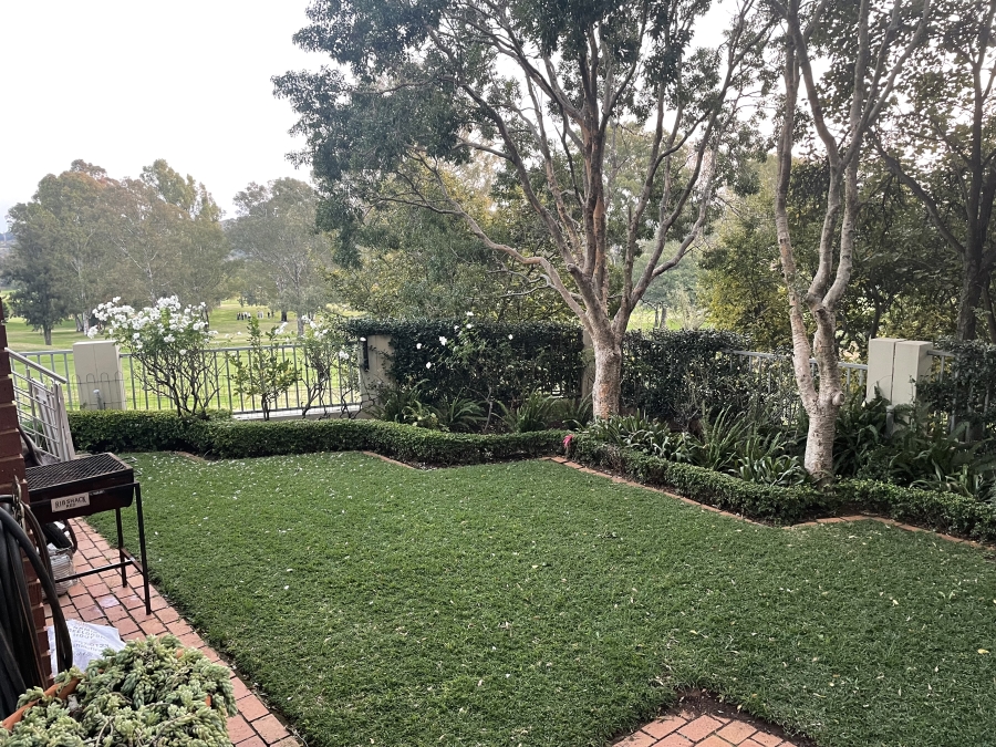 5 Bedroom Property for Sale in Waterkloof Ridge Gauteng