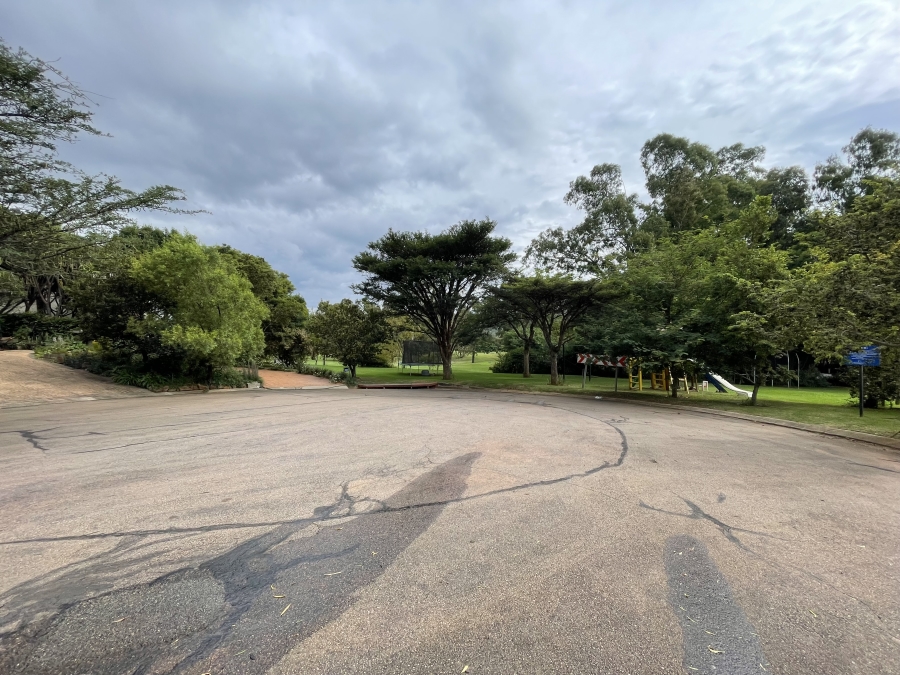 5 Bedroom Property for Sale in Waterkloof Ridge Gauteng