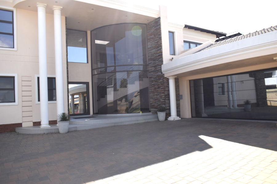 4 Bedroom Property for Sale in Helderwyk Gauteng