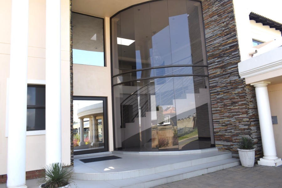 4 Bedroom Property for Sale in Helderwyk Gauteng