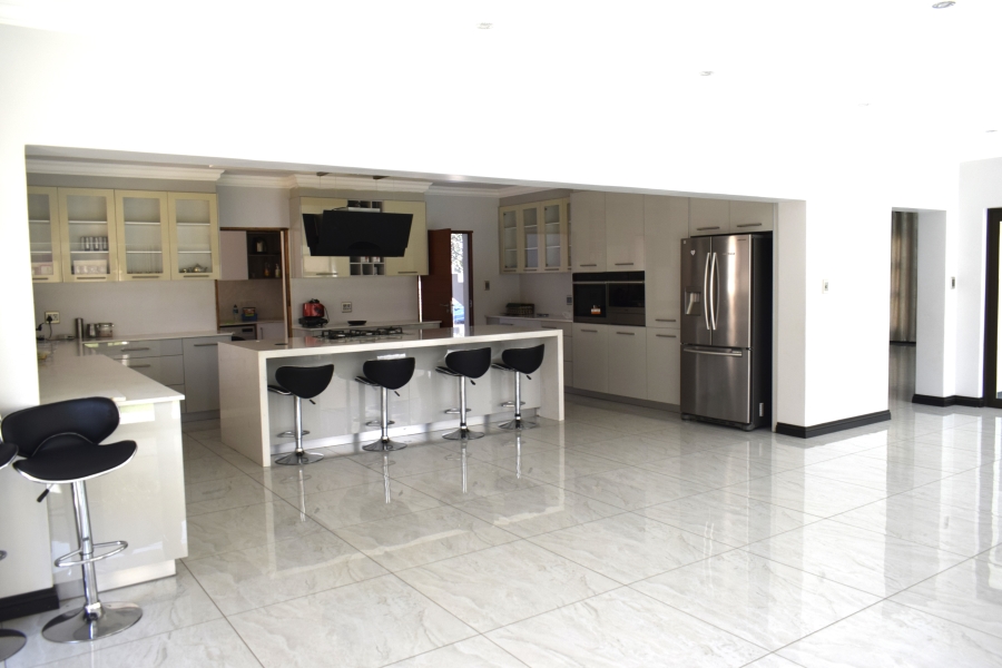 4 Bedroom Property for Sale in Helderwyk Gauteng