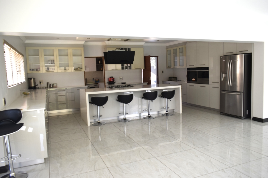 4 Bedroom Property for Sale in Helderwyk Gauteng