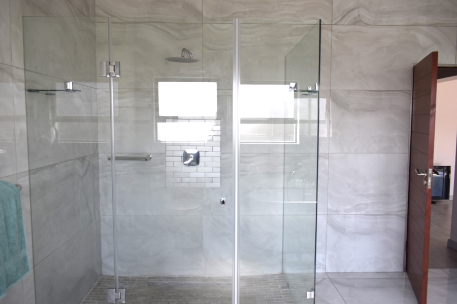 4 Bedroom Property for Sale in Helderwyk Gauteng