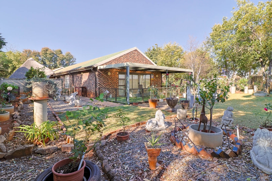 4 Bedroom Property for Sale in Highbury Gauteng