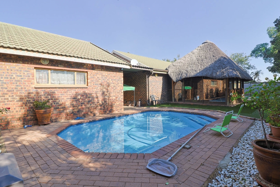 4 Bedroom Property for Sale in Highbury Gauteng