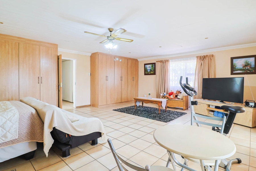 4 Bedroom Property for Sale in Highbury Gauteng