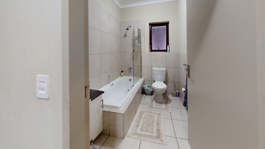 2 Bedroom Property for Sale in Brentwood Gauteng