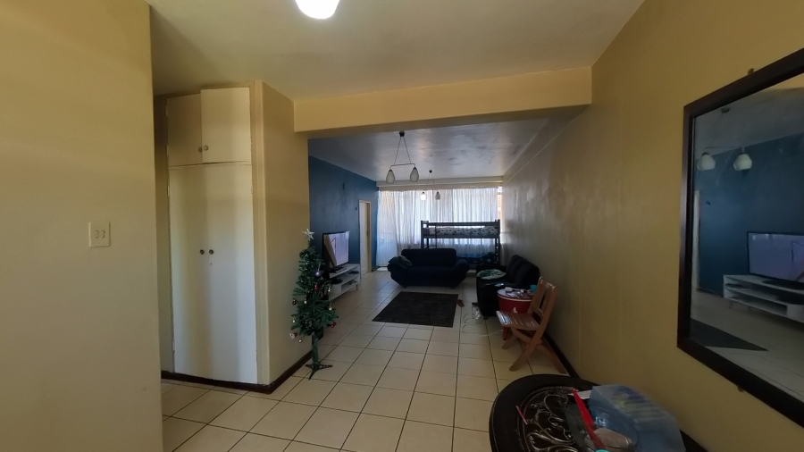 2 Bedroom Property for Sale in Sunnyside Gauteng