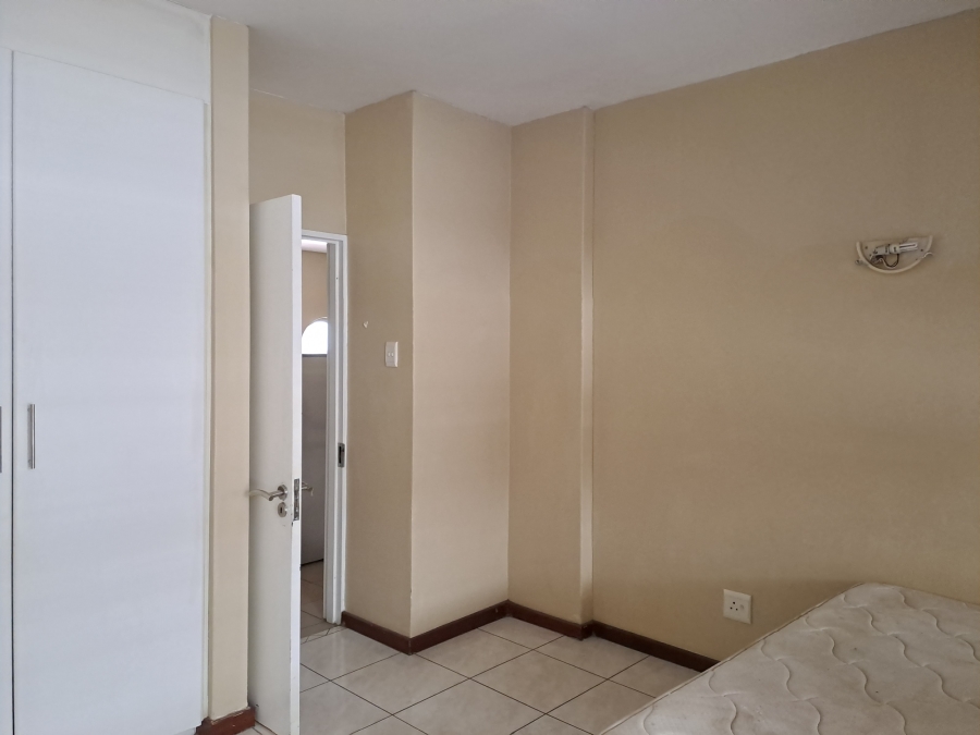 2 Bedroom Property for Sale in Hillcrest Gauteng